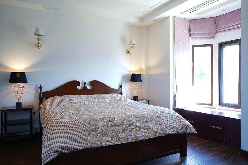 The Manor Luxury Service Apartments image