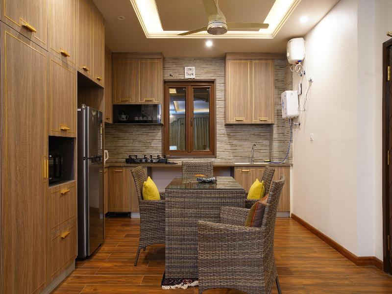The Manor Luxury Service Apartments image