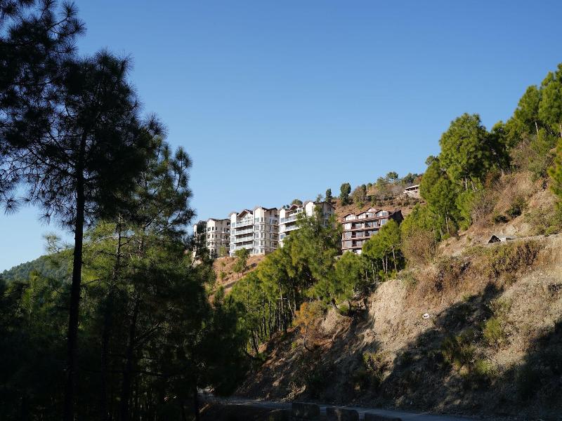The Manor Luxury Service Apartments image