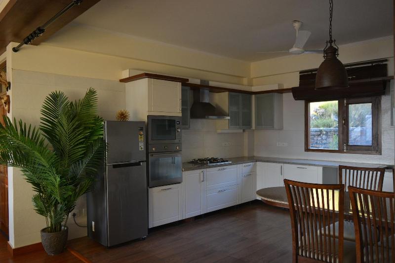 The Manor Luxury Service Apartments image