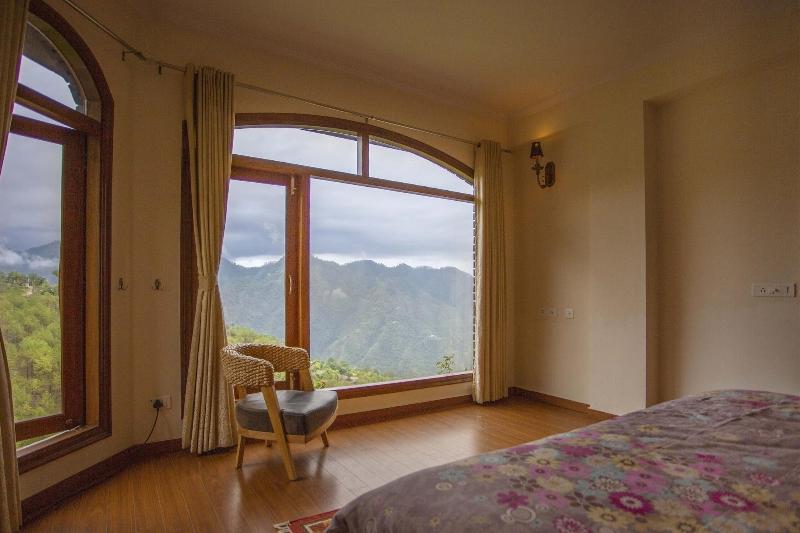The Manor Luxury Service Apartments image