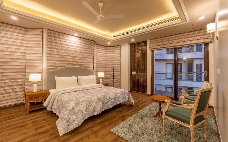 The Manor Luxury Service Apartments image