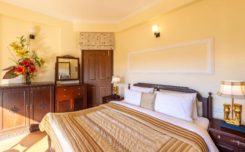 The Manor Luxury Service Apartments image