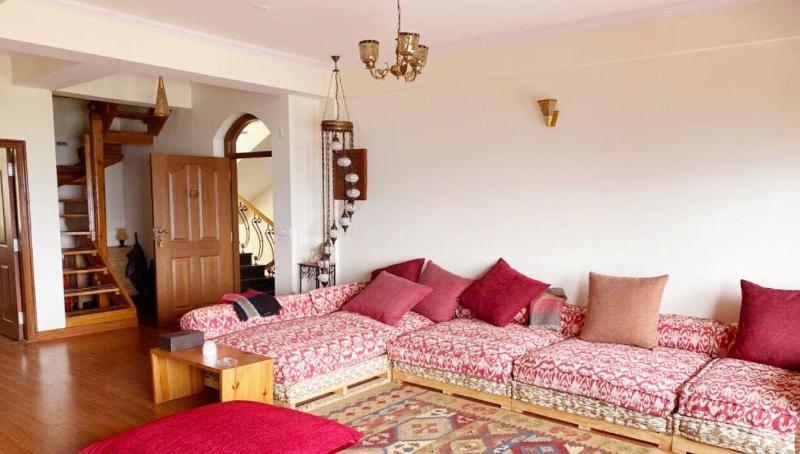 The Manor Luxury Service Apartments image