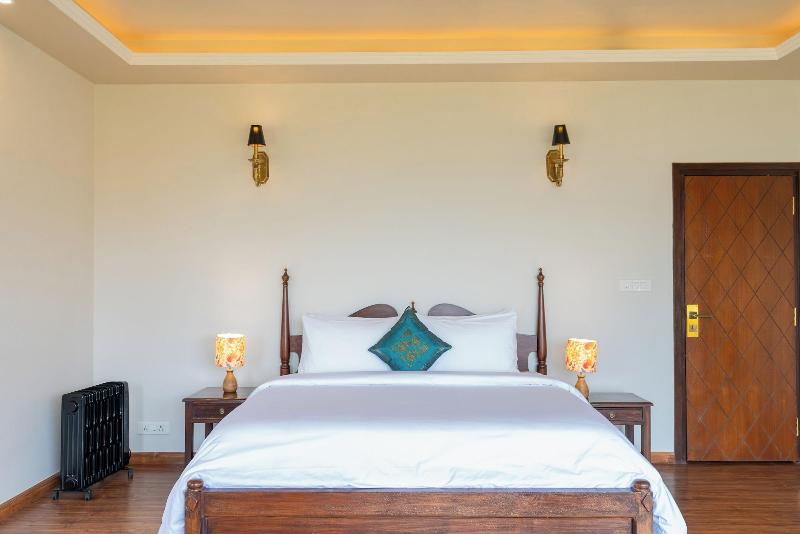 The Manor Luxury Service Apartments image