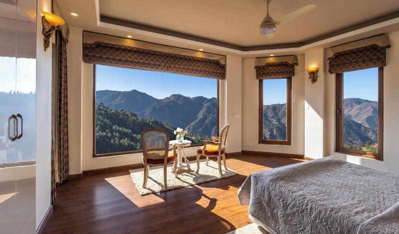 The Manor Luxury Service Apartments image