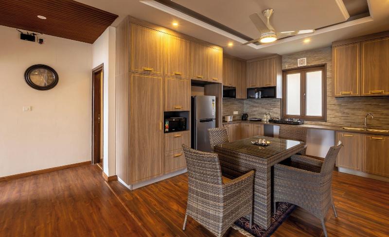 The Manor Luxury Service Apartments image