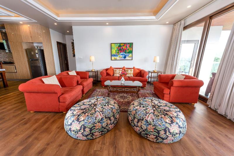 The Manor Luxury Service Apartments image