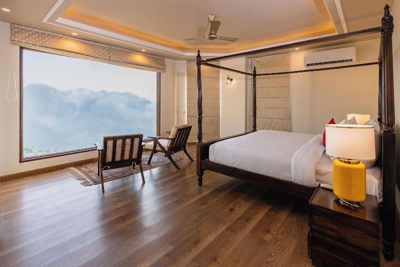 The Manor Luxury Service Apartments image