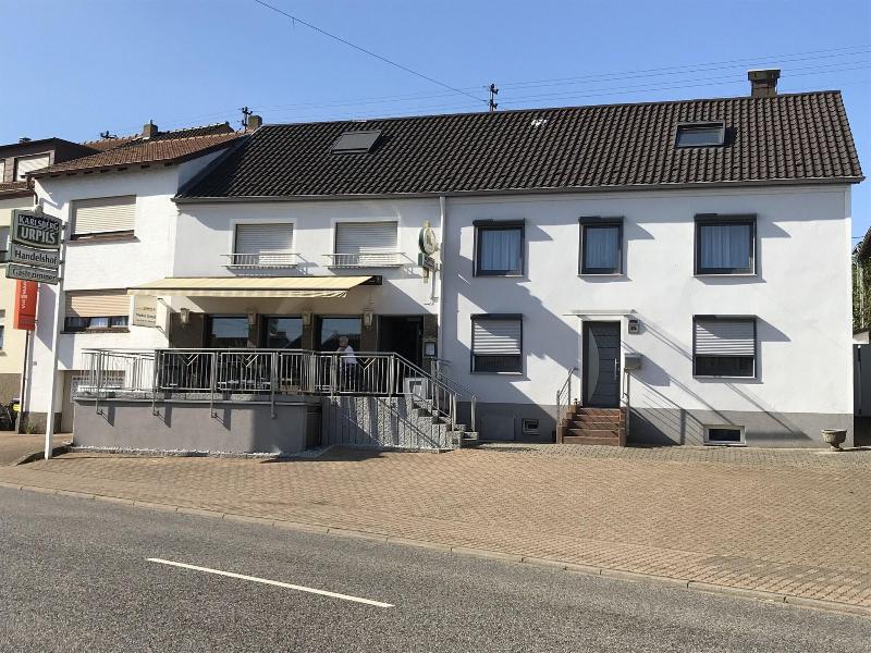 Pension & GaststÃ¤tte Handelshof image
