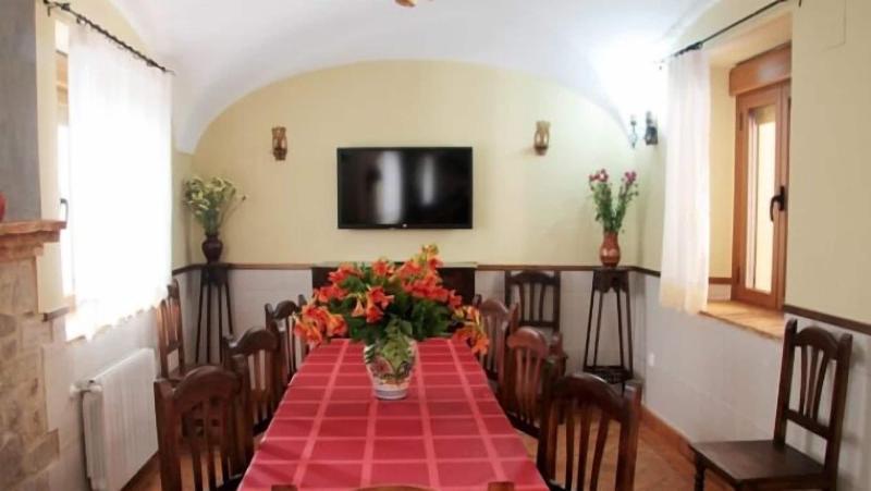 Casa Rural DoÃ±a Blanca image