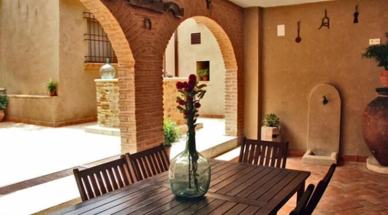 Casa Rural DoÃ±a Blanca image
