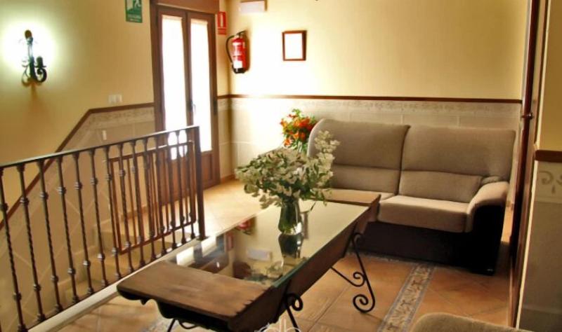 Casa Rural DoÃ±a Blanca image