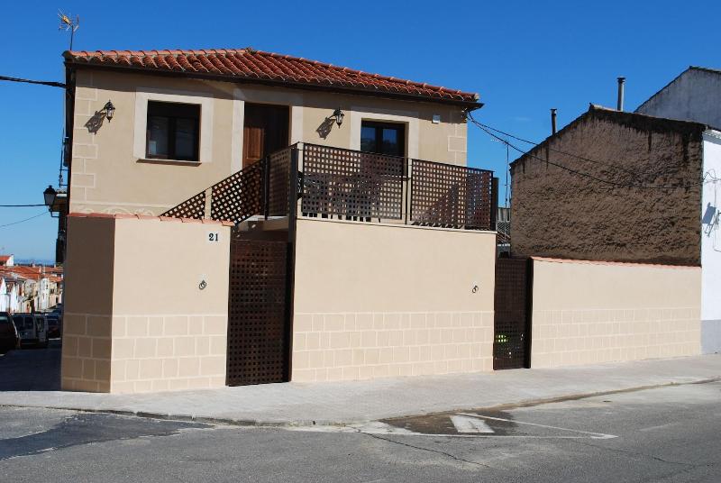 Apartamentos Rurales El Trillo image