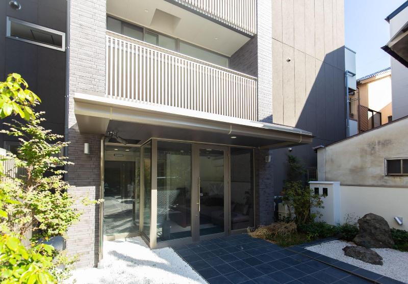 Home Inn Kujokawaramachi image