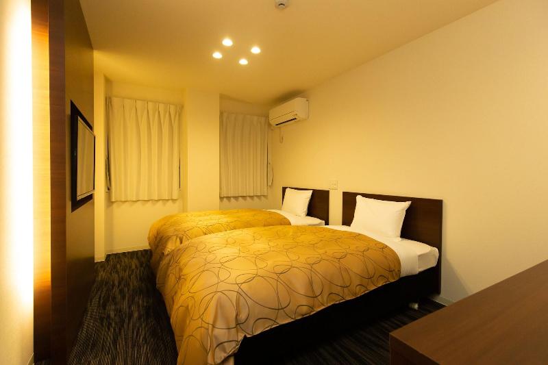 Home Inn Kujokawaramachi image
