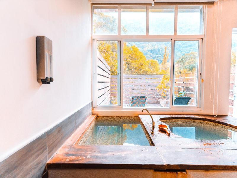 CDR Hotspring Resort