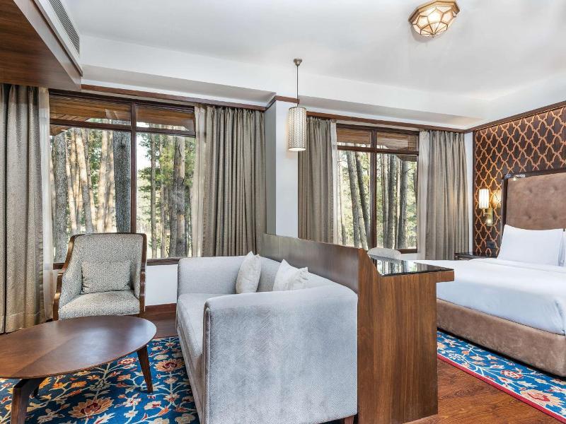 Radisson Golf Resort Pahalgam image