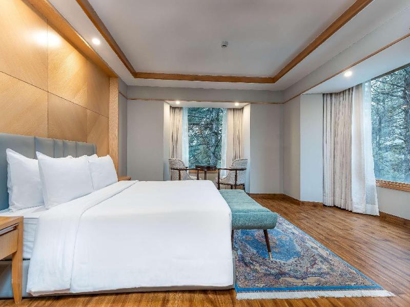 Radisson Golf Resort Pahalgam image