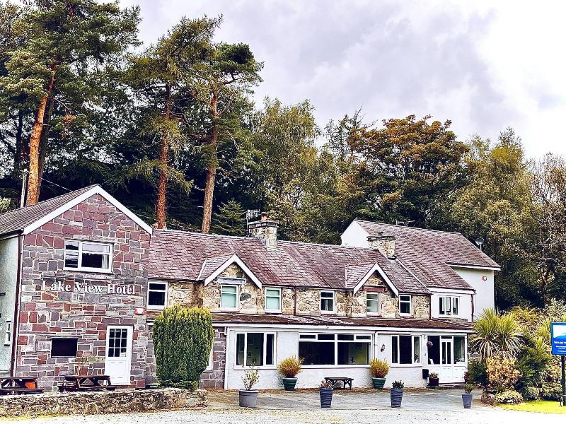 The Lake View Hotel image