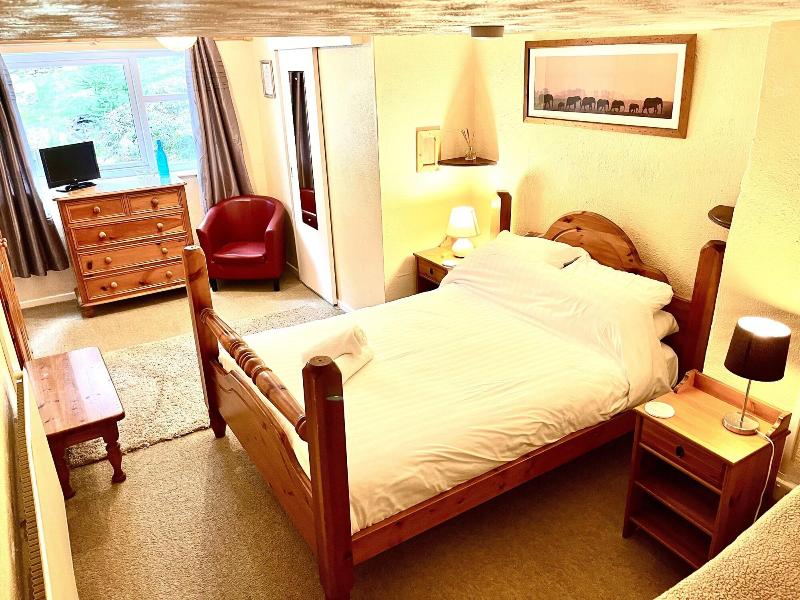 The Lake View Hotel image