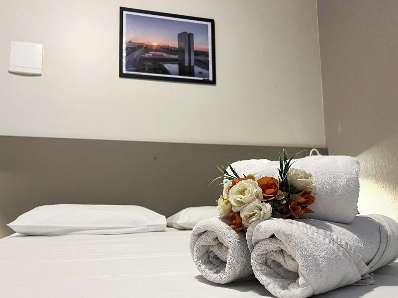 Hotel Montana Aeroporto by Bsb Inn image