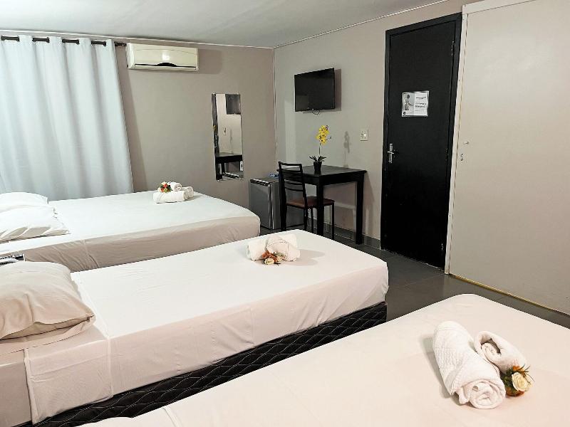 Hotel Montana Aeroporto by Bsb Inn image