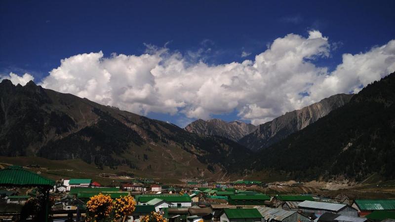 Hotel Glacier Heights