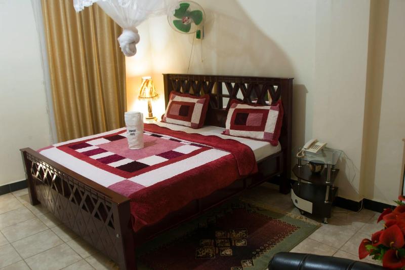 Comfort Hotel Entebbe image