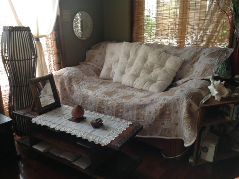 Milk-ya Women-Only Guest House image