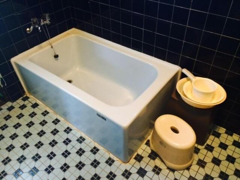 Milk-ya Women-Only Guest House image