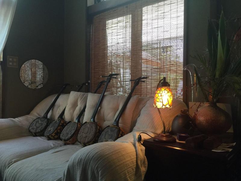 Milk-ya Women-Only Guest House image