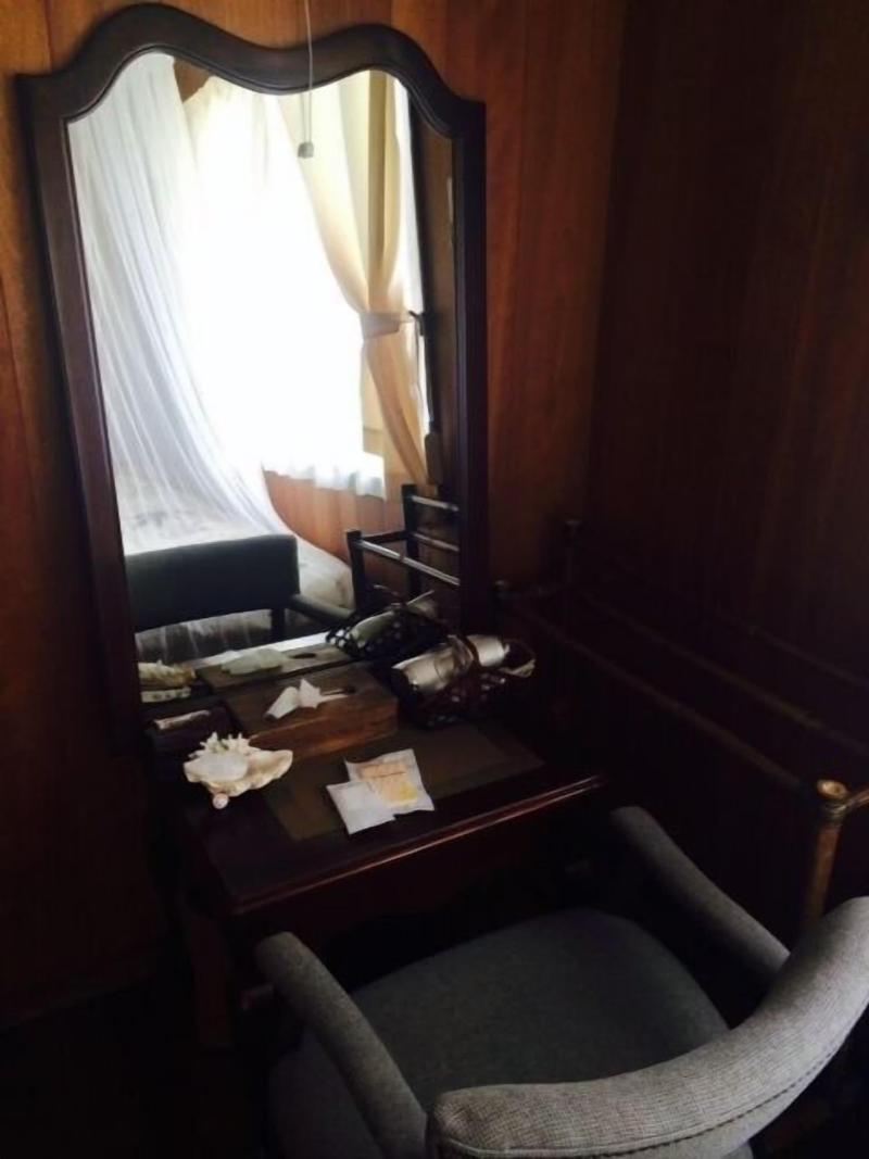 Milk-ya Women-Only Guest House image
