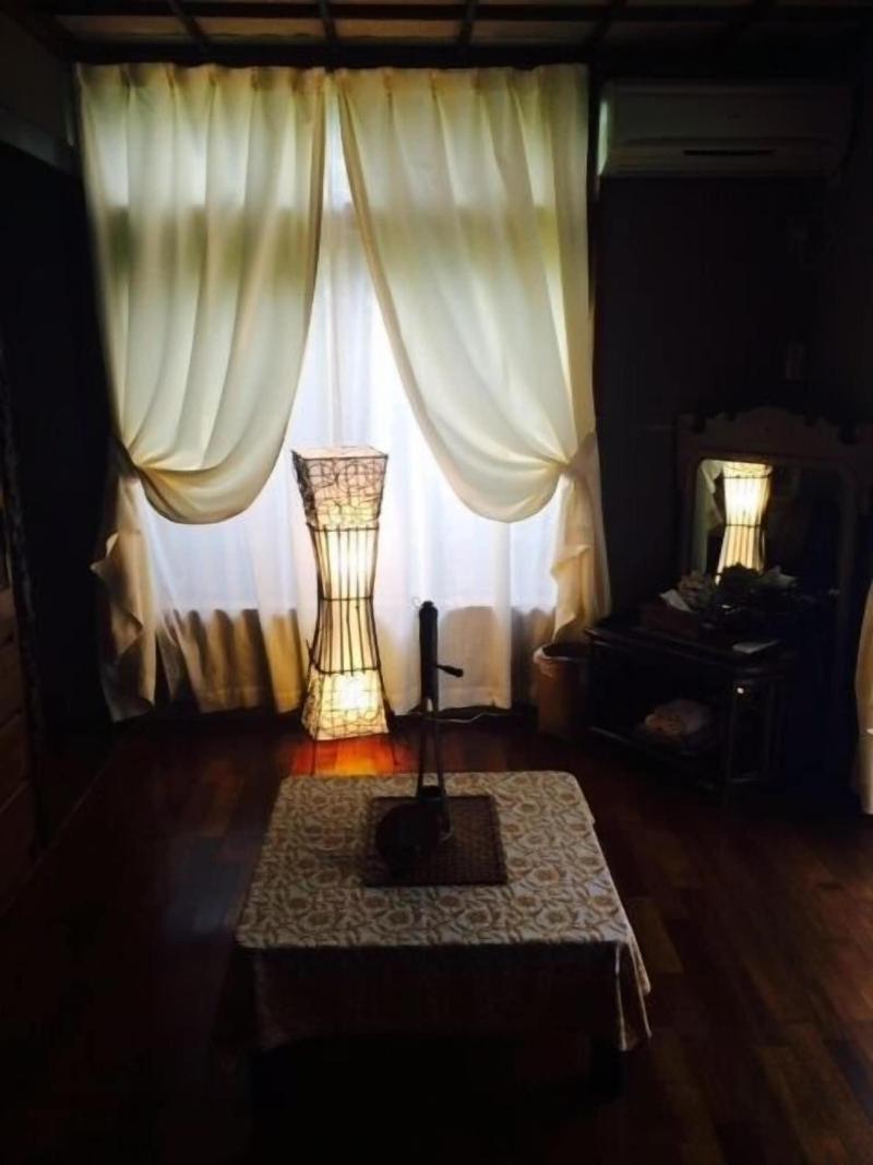 Milk-ya Women-Only Guest House image