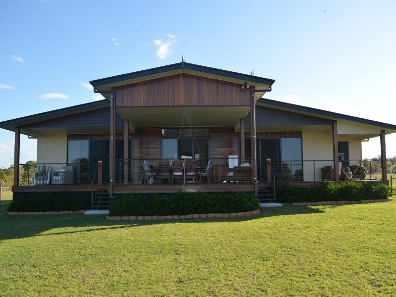Fraser Views Bed and Breakfast image