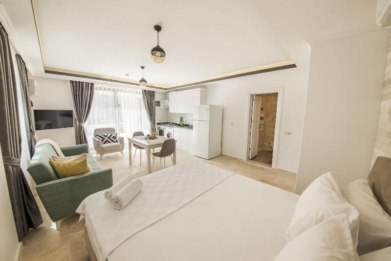 Cedrus Suites image