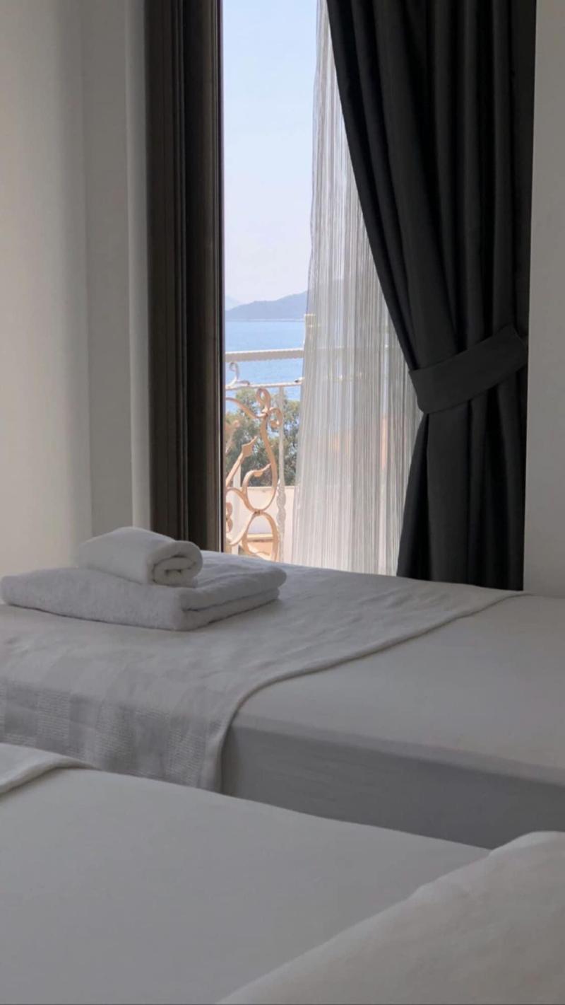 Cedrus Suites image