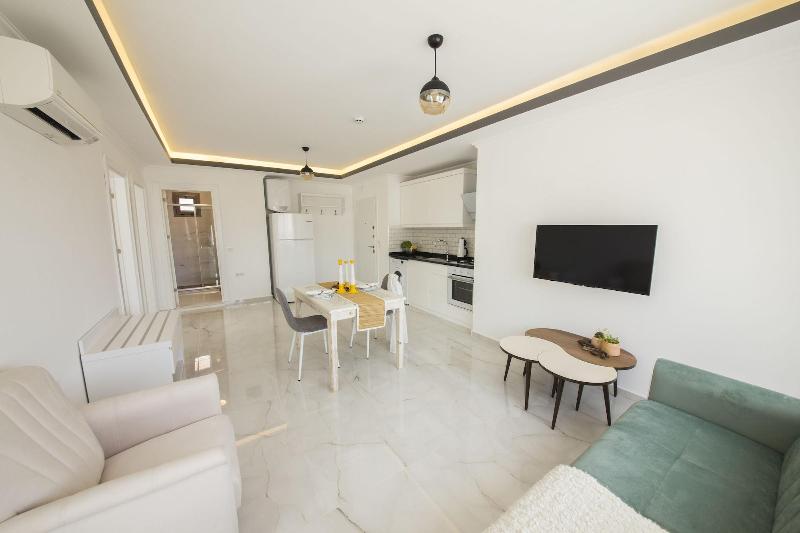 Cedrus Suites image