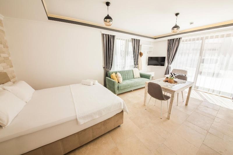 Cedrus Suites image