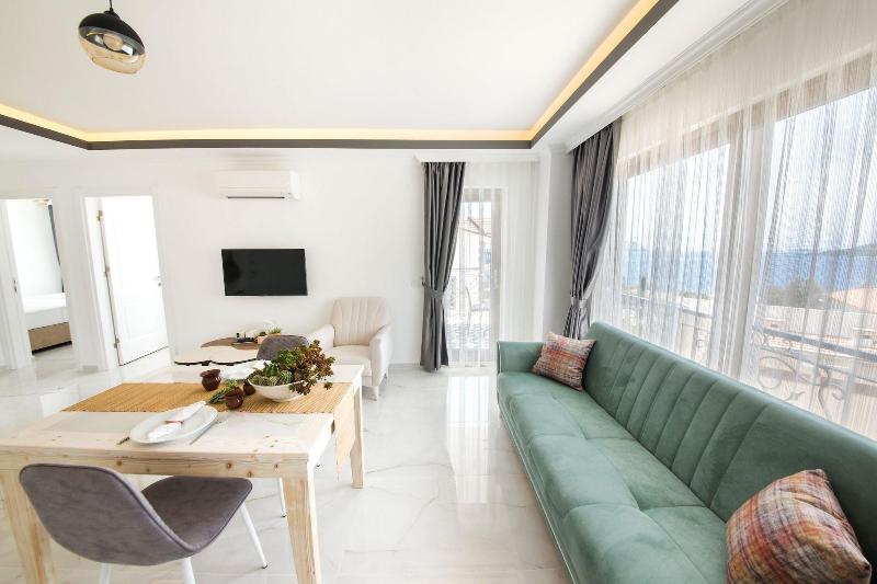 Cedrus Suites image
