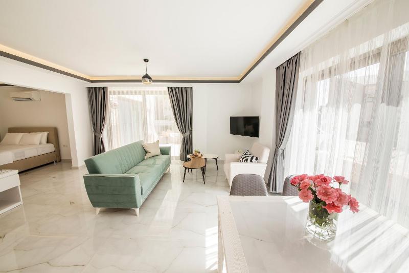 Cedrus Suites image