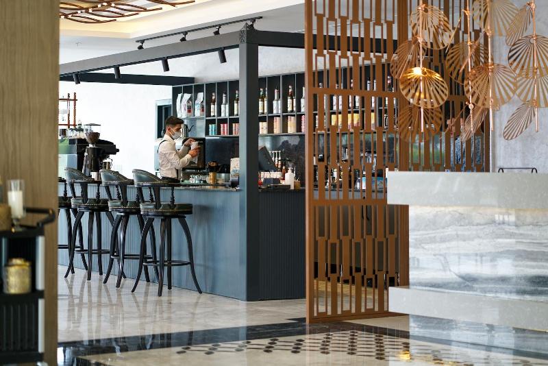 Aileena Hotel & Villas image