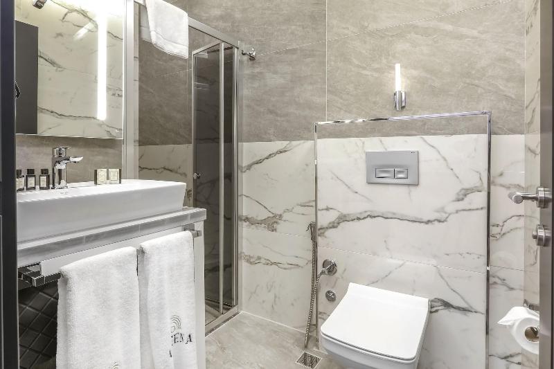 Aileena Hotel & Villas image