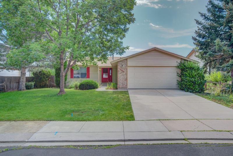 3bdrm Value and Comfortcheyenne Mountain Suburbs!