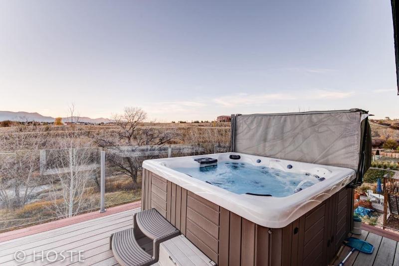 5BR Mtn Views Family Getaway HOT TUB