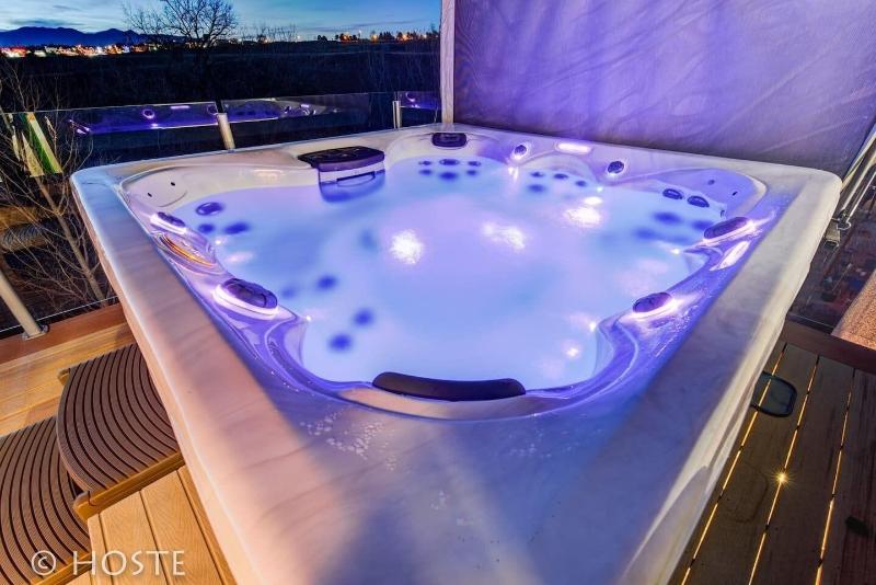 5BR Mtn Views Family Getaway HOT TUB
