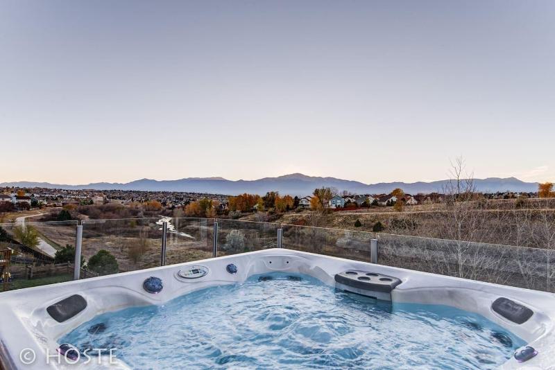 5BR Mtn Views Family Getaway HOT TUB