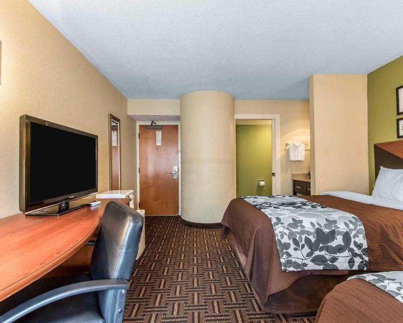 The Douillet by Demeure Hotels image