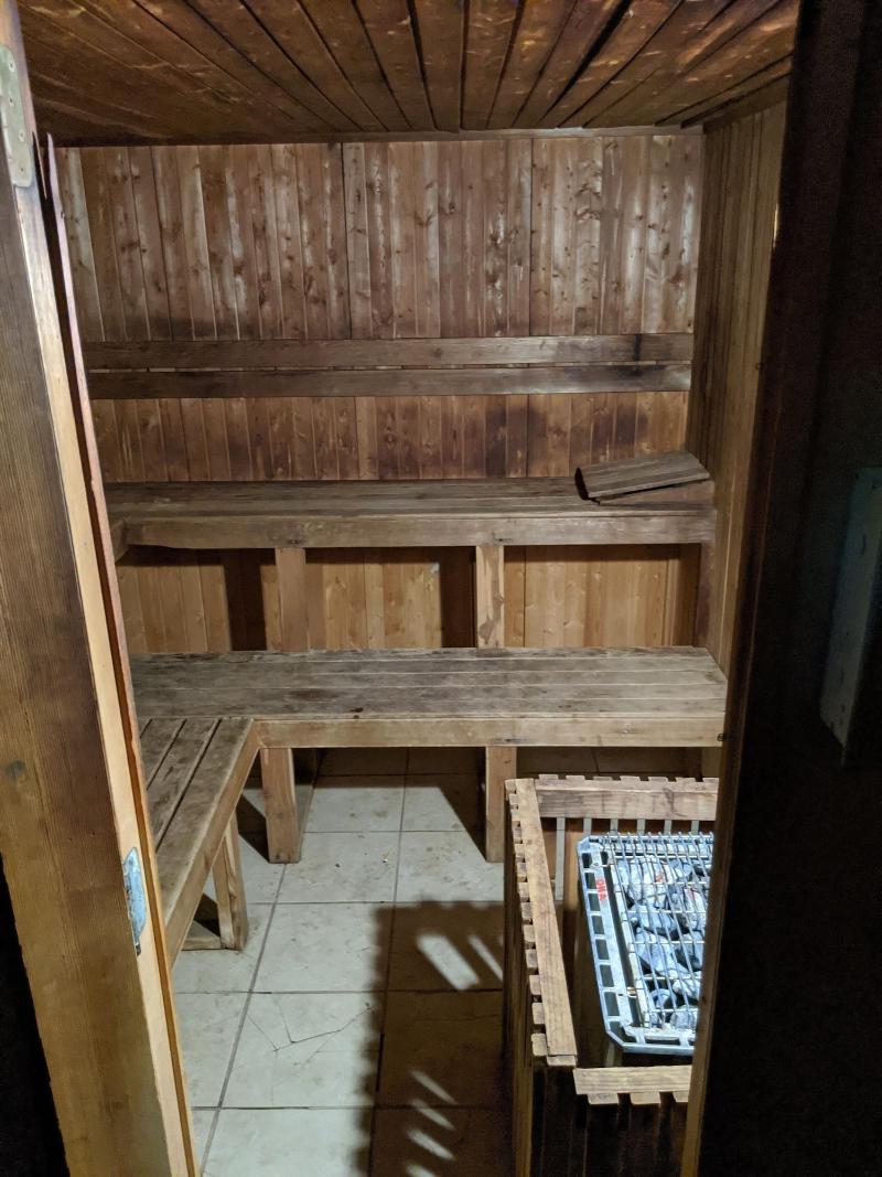Atrium Inn image 7