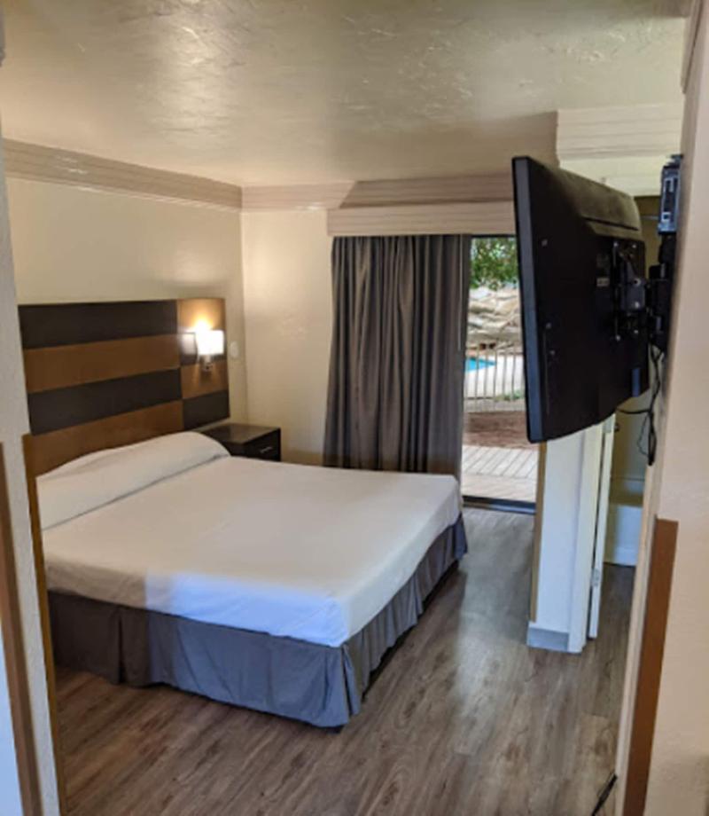 Atrium Inn image 4